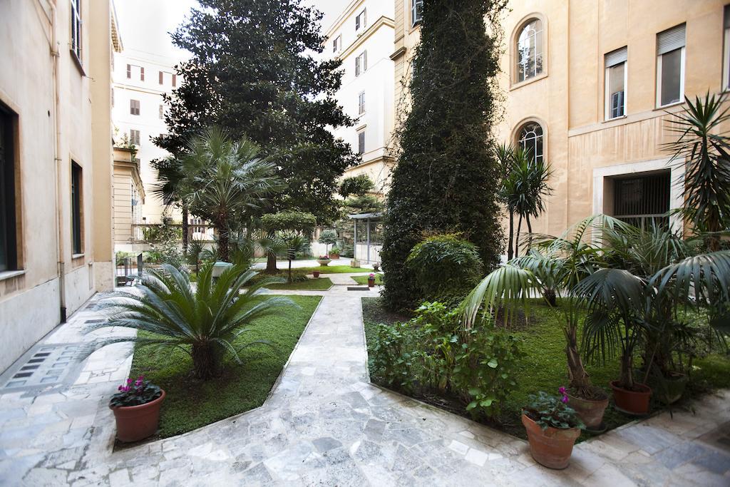 Bed and breakfast Le Stanze Del Papa 2*